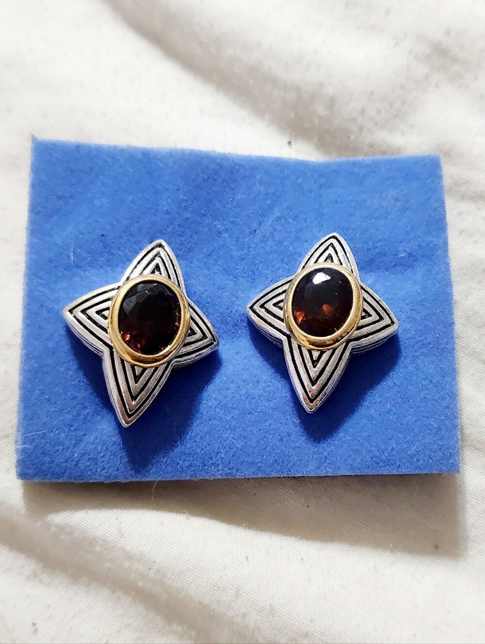 Vintage Avon  Star Earrings with Amber Stone